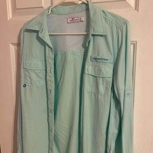 Vineyard vines fishing shirt
